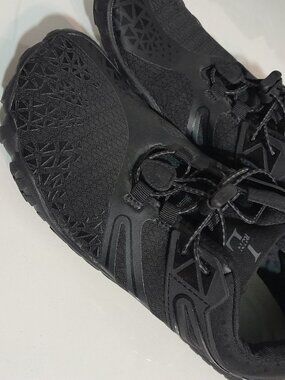 Barefoot shoes, minimalist shoes sz 8.5 US Sz 41 EU